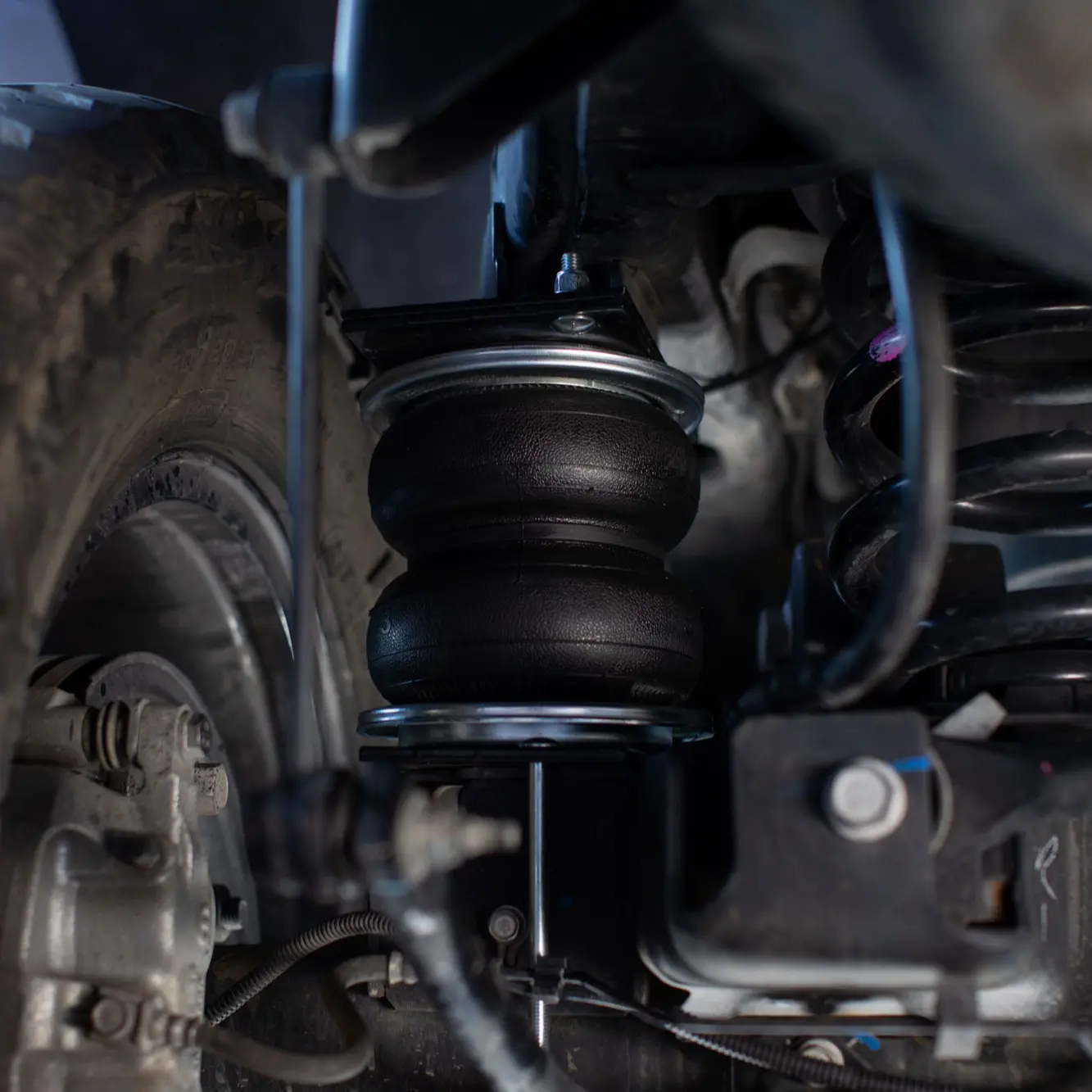 Air Lift load support airbag on a truck